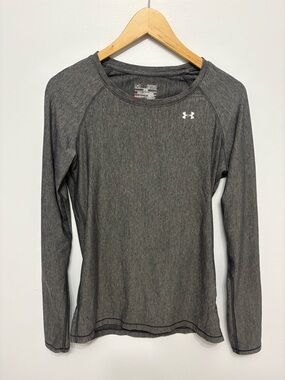 Under Armour Heat Gear Long Sleeve size xsmall / small